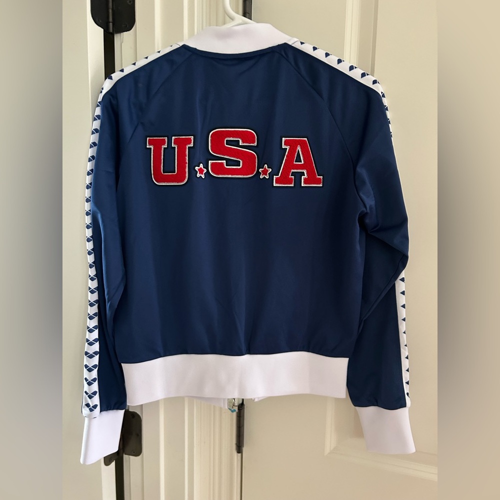 USA team jacket size XS -NWT